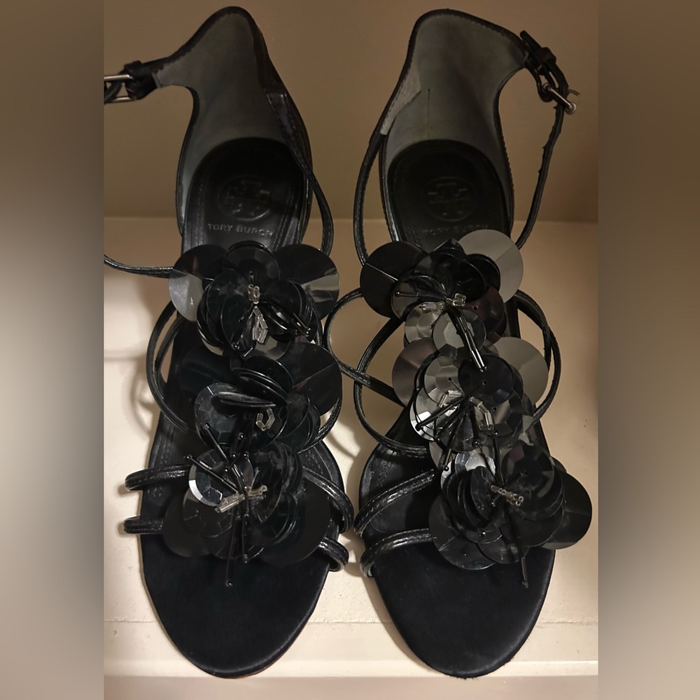 Tory Burch Black Sandals with Glossy Floral Design